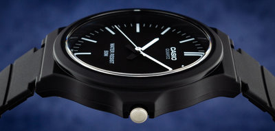 Casio Collection MW-240-1EVEF