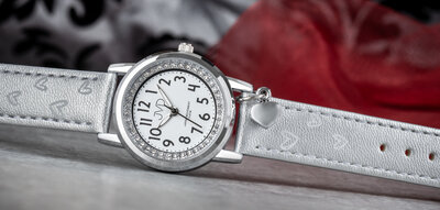 JVD J7201.1 (сърдечен мотив)