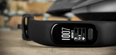 Garmin Vívosmart 5, Black, размер L
