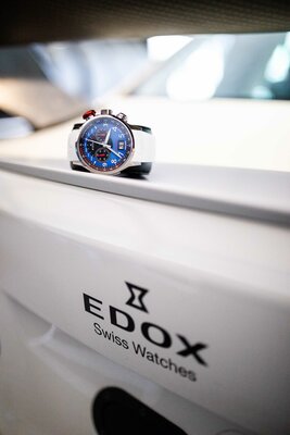 Edox Chronorally Quartz Chronograph 38001 TINR BUDN BMW Limited Edition 2000pcs (+ резервна каишка)