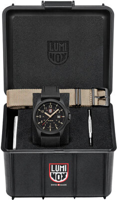 Luminox Land Atacama Field Urban XL.1970.SET (+ резервна каишка)
