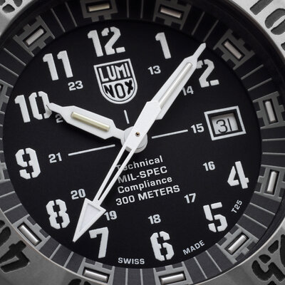 Luminox Mil Spec Inspired XL.3351.1.SET (+ резервна каишка)