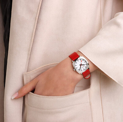 Mondaine Petite Cushion Quartz MSL.31110.LCV