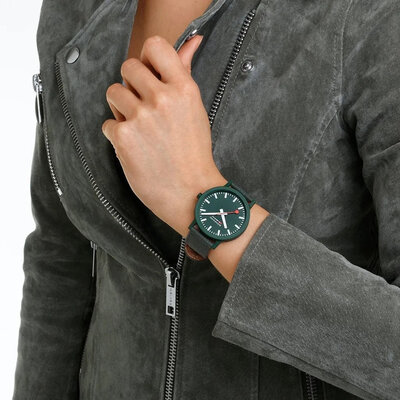Mondaine Essence Quartz MS1.41160.LF