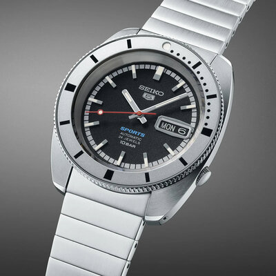 Seiko 5 Sports Automatic SRPL05K1 Heritage Design Re-creation Limited Edition 9999pcs (+ резервна каишка)