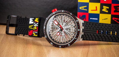 Swatch Proteam Sam Pilgrim SB05K103