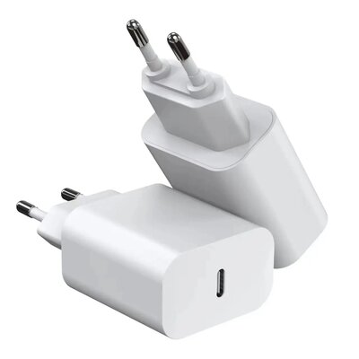 Адаптер USB-C 20W
