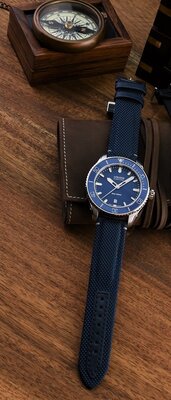 Union Glashütte Belisar Date Sport D009.907.11.047.00 (+ резервна каишка)