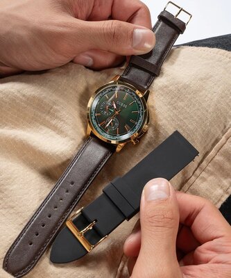 Guess Spec GW0664G2 (+ резервна каишка)