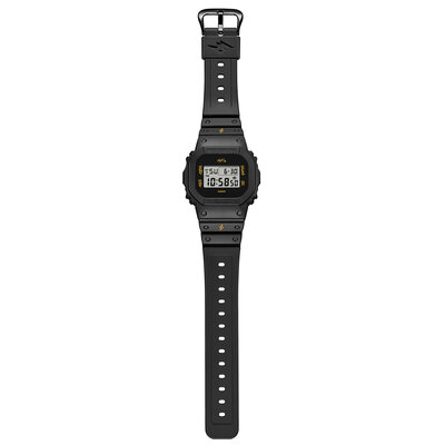 Casio G-Shock Original DWE-5600JB-1A9 J.Balvin Collaboration (+ резервна каишка и люнет))