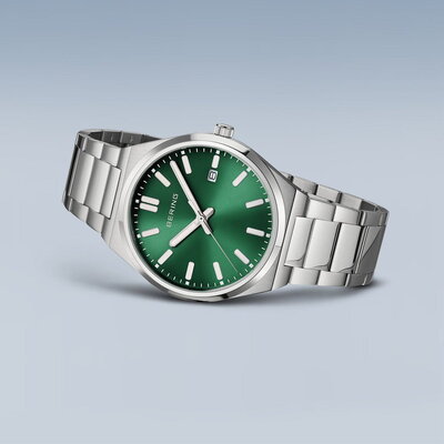 Bering Classic 17639-708