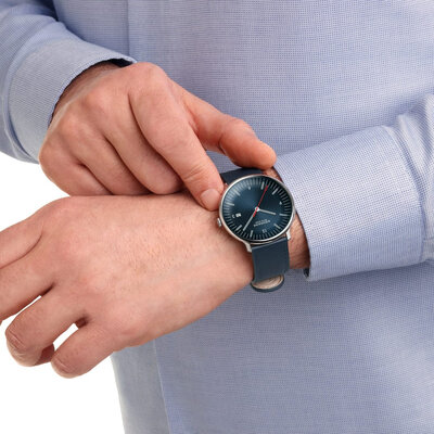 Mondaine Doppio Quartz MLE.41240.LQV.SET (+ náhradní řemínek)