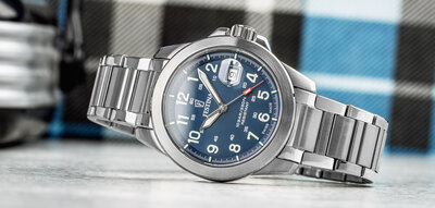 Festina Swiss Made Field 20081/2 (+ 2 резервни каишки)