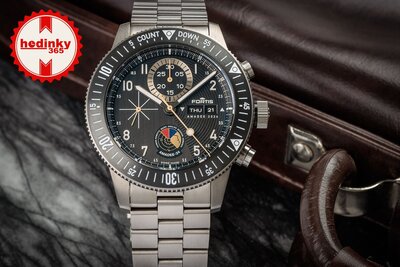 Fortis Novonaut N-42 Automatic Chronograph Amadee-24 F2040016 Limited Edition 100pcs (+ резервна каишка)