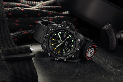 Luminox Land Recon Nav Spec XL.8837.SET (+ резервна каишка)