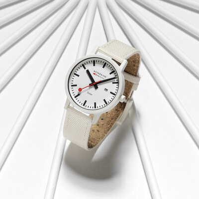 Mondaine Essence Quartz Solar MS1.41910.LA