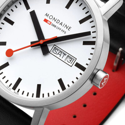 Mondaine Classic Quartz A667.30360.11SBBV