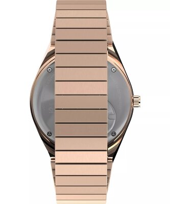 Timex Q Reissue x Peanuts TW2W83800UK