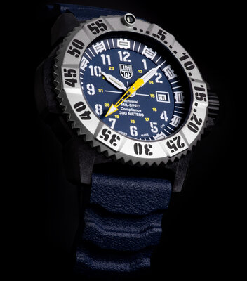 Luminox MIL-SPEC XL.3355.SET (+ резервна каишка)
