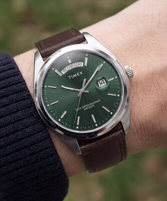 Timex Legacy TWG068800UK (+ резервна каишка)