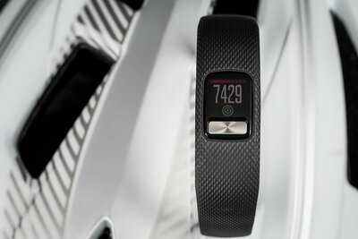 Garmin Vívofit 4 Black (размер S/M)