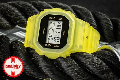 Casio G-Shock Original DWE-5600JB-1A9 J.Balvin Collaboration (+ резервна каишка и люнет))